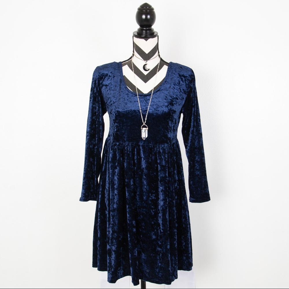 Vintage 80’s City Sites Navy Blue Crushed Velvet Long Sleeved Mini Dress